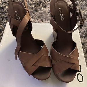 Aldo Sandals
